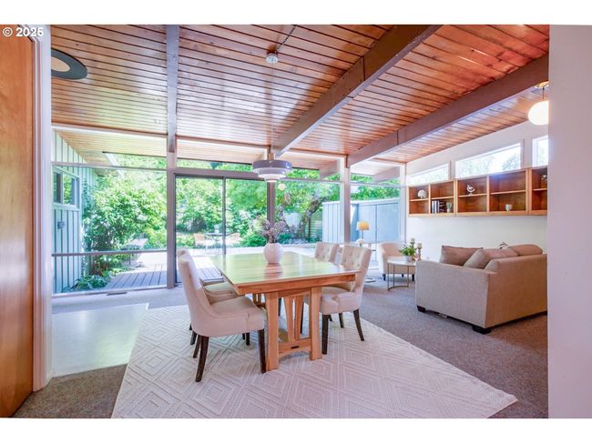 1439 Barton St, House other with 3 bedrooms, 2 bathrooms and null parking in Eugene OR | Image 8