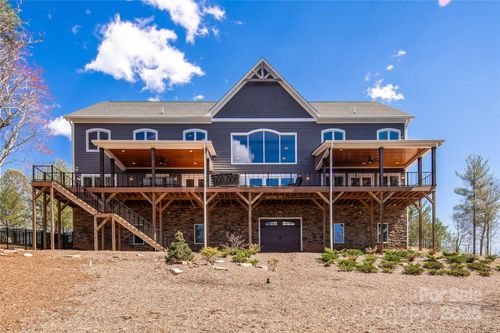 1555 Royal Ln, Lenoir, NC, 28645-7128 | Card Image