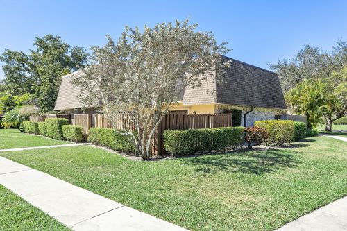 46c-2893 Sw 22nd Cir, Delray Beach, FL, 33445-7856 | Card Image