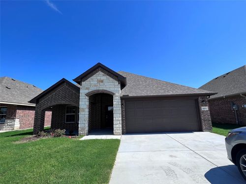 802 Tippit Ln, Greenville, TX, 75402-2851 | Card Image