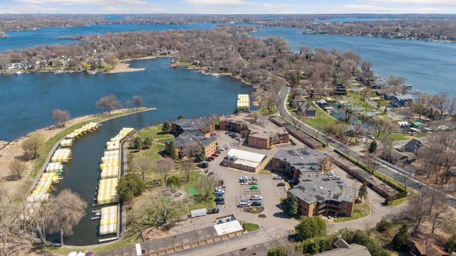 APT-621 - 5450 Three Points Blvd, Condo with 3 bedrooms, 2 bathrooms and null parking in Mound MN | Image 64