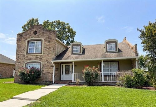 3700 Lake Des Allemands Dr, Harvey, LA, 70058-5165 | Card Image