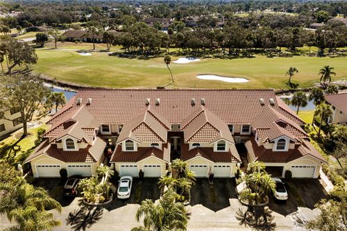 5590-5590 Golf Pointe Dr, Sarasota, FL, 34243-3645 | Card Image