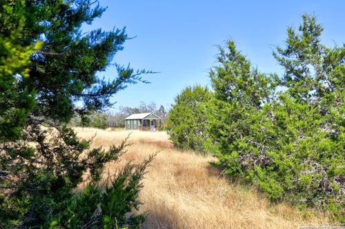 147 Crooked Creek Path Nw, Mountain Home, TX, 78058-5003 | Card Image