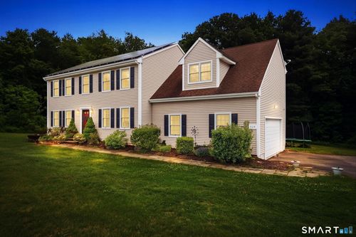 624 Hartford Rd, Salem, CT, 06420-3605 | Card Image