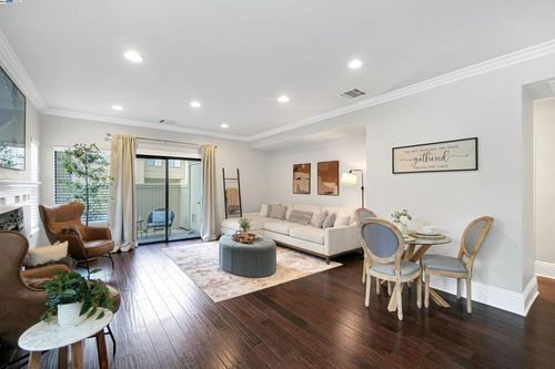 235 Copper Ridge Rd, San Ramon, CA, 94582-4579 | Card Image