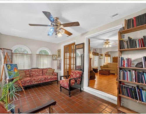 705 Lytle St, West Palm Beach, FL, 33405-4531 | Card Image