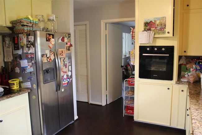 206 Riverside St, House other with 3 bedrooms, 3 bathrooms and null parking in Highlands TX | Image 12