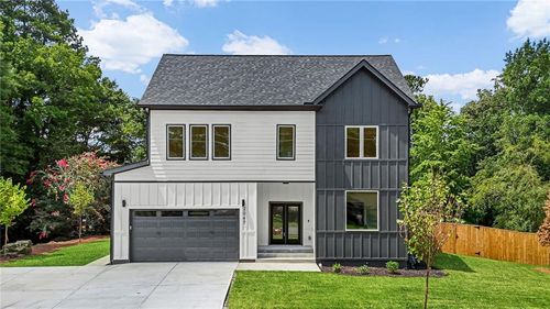 2047 Drew Valley Rd Ne, Brookhaven, GA, 30319-3915 | Card Image