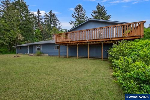38113 Golden Valley Dr, Lebanon, OR, 97355-9408 | Card Image