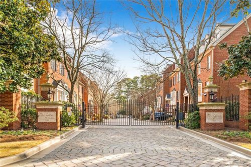 10-3685 Peachtree Rd Ne, Atlanta, GA, 30319-1262 | Card Image
