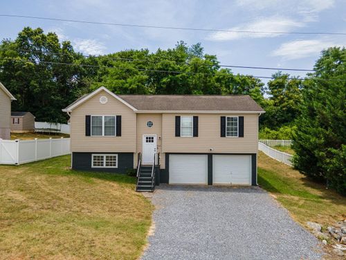 195 High Knoll Ter, SHENANDOAH, VA, 22849 | Card Image