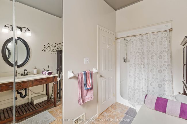 256 White Sands Dr, House other with 4 bedrooms, 2 bathrooms and 2 parking in London ON | Image 24