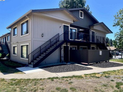 276 Galano Plz, Union City, CA, 94587-3740 | Card Image