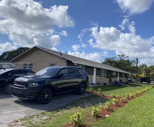 5904 Sw 27th St, West Park, FL, 33023-4130 | Card Image