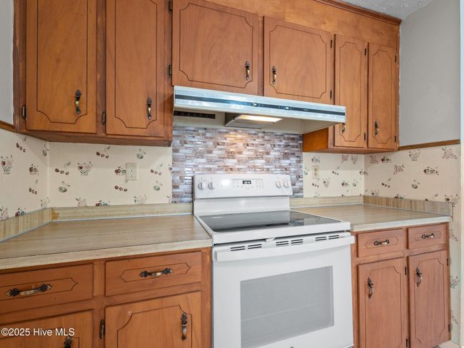 10 Jasper Rd, House other with 3 bedrooms, 2 bathrooms and 1 parking in Midway Park NC | Image 38