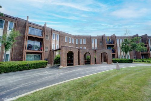 apt-343-1575 Sandpebble Dr, Wheeling, IL, 60090-5920 | Card Image