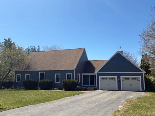 12 Penniman Lane, Hampton, NH, 03842 | Card Image