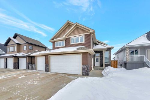 2008 61 Ave, Lloydminster, AB, T9V3R2 | Card Image