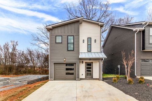 59 Dutch Dr, Clarksville, TN, 37043-2727 | Card Image