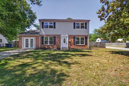341 Malden Ln, Newport News, VA, 23602-6431 | Card Image