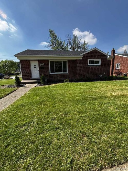 28739 Grandon Street, Livonia, MI, 48150 | Card Image
