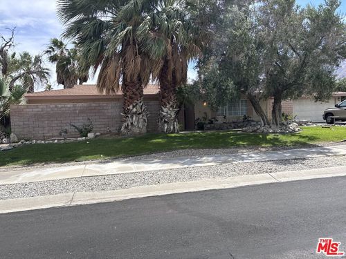 555 E Simms Road, Palm Springs, CA, 92262 | Card Image