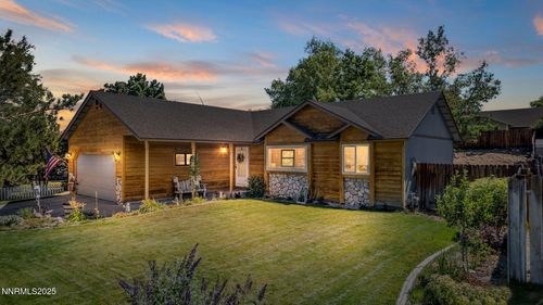 641 Long Valley Rd, Gardnerville, NV, 89460-8226 | Card Image