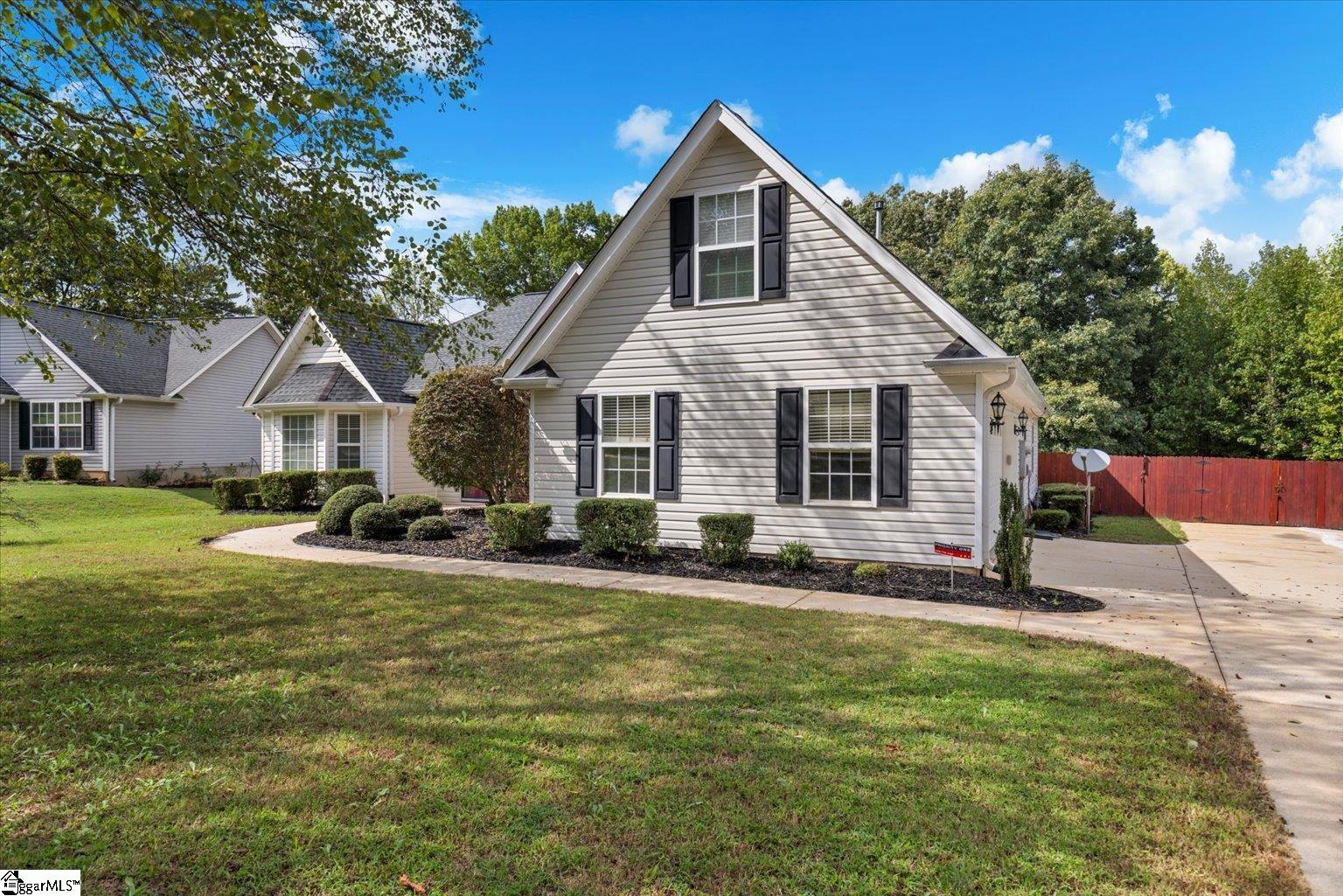 Brandi Starr Ct, Greer, SC 29651