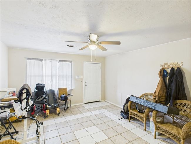 1008 Bittle Ln, House other with 4 bedrooms, 2 bathrooms and null parking in Bryan TX | Image 4