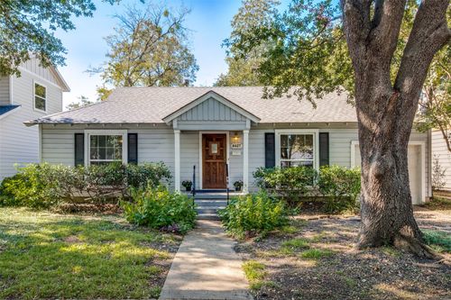 4427 Somerville Ave, Dallas, TX, 75206-5443 | Card Image