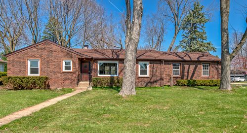 547 Reese Ave, East Dundee, IL, 60118-2425 | Card Image