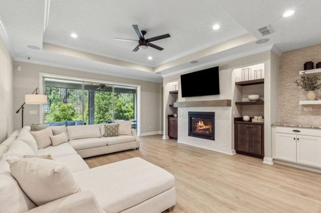 250 Ponder Cir, Home with 4 bedrooms, 3 bathrooms and null parking in Yulee FL | Image 19