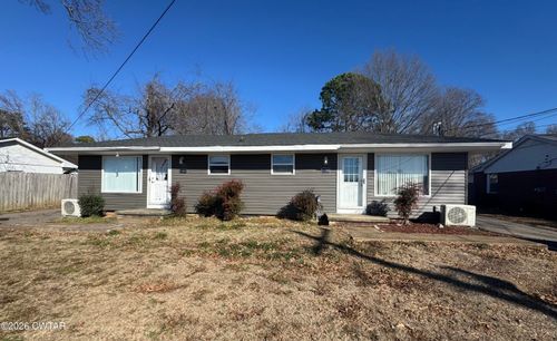 1139-1141 Hollywood Dr, Jackson, TN, 38301 | Card Image