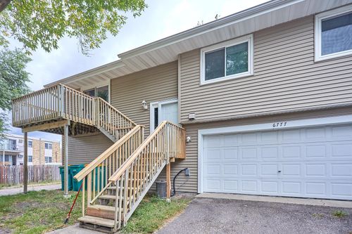 6777 Humboldt Ave N, Brooklyn Center, MN, 55430-1533 | Card Image