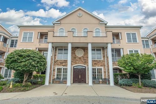 1115 Hamilton Drive, Rockaway Township, NJ, 07866 | Card Image