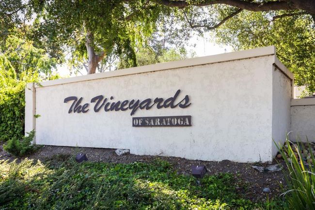 19414 Vineyard Ln, Townhouse with 3 bedrooms, 3 bathrooms and 20 parking in Saratoga CA | Image 35