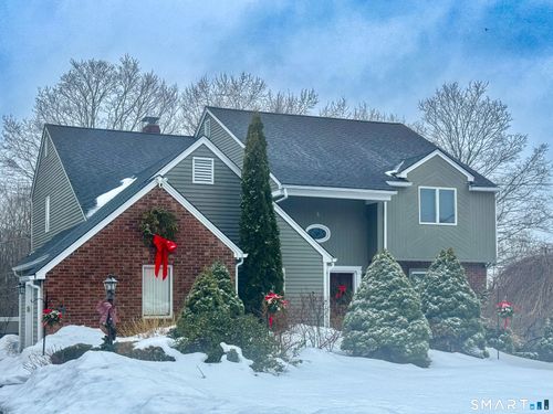 8 Whispering Pines Dr, Wallingford, CT, 06492-1748 | Card Image