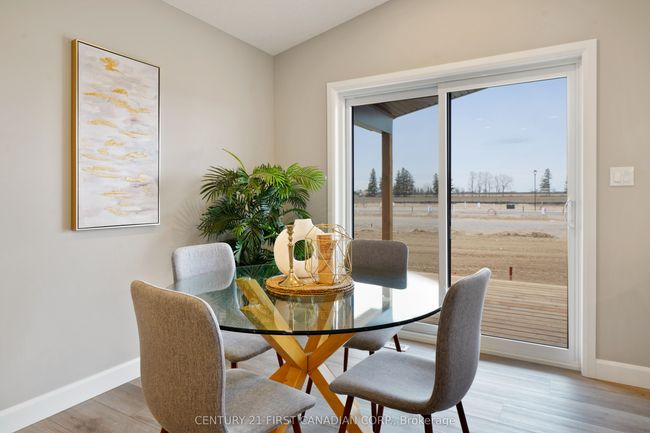 17 Twynstra St, House other with 3 bedrooms, 3 bathrooms and 2 parking in Ailsa Craig ON | Image 17