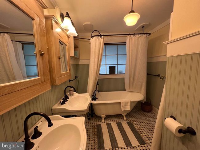 204 Coral St, House other with 5 bedrooms, 3 bathrooms and null parking in BEACH HAVEN NJ | Image 46