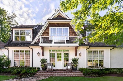 5360 Lake Forrest Dr, Sandy Springs, GA, 30342-1918 | Card Image