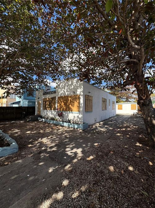 2341 Sw 9th St, Miami, FL, 33135-4919 | Card Image