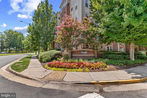 10-9480 Virginia Center Blvd, VIENNA, VA, 22181-4808 | Card Image