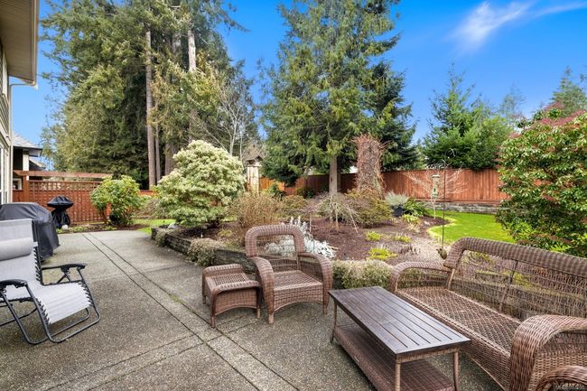 2499 Glendoik Way, House other with 3 bedrooms, 3 bathrooms and 6 parking in Mill Bay BC | Image 6