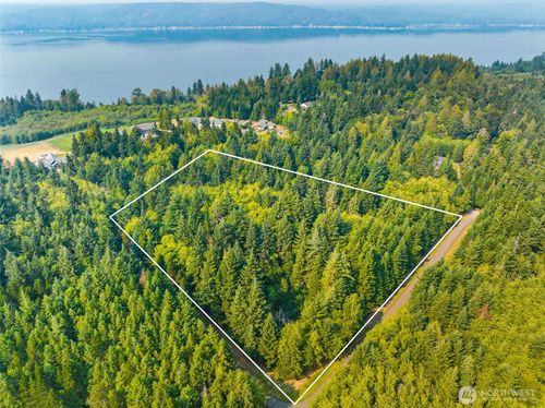 70 E Windy Ridge Ln, Belfair, WA, 98528-5101 | Card Image