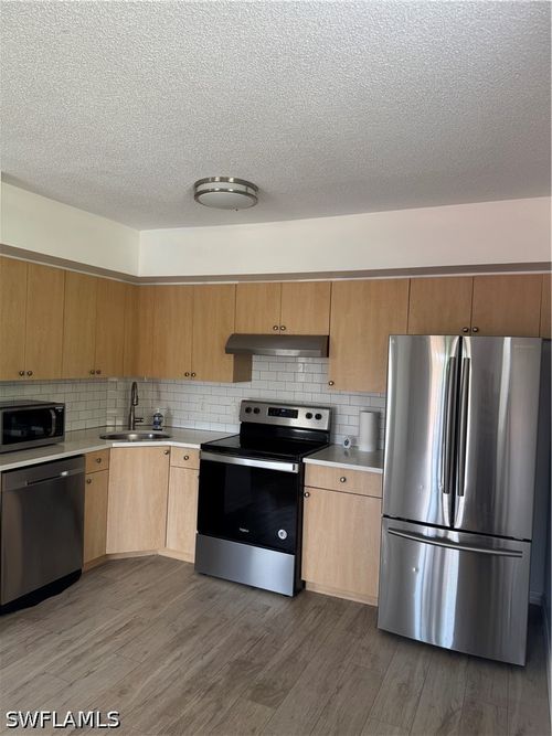 3307-8617 River Homes Ln, BONITA SPRINGS, FL, 34135-4342 | Card Image