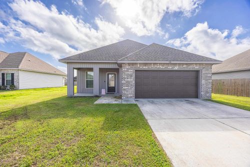 126 Shadow Pointe Rd, Thibodaux, LA, 70301-8447 | Card Image