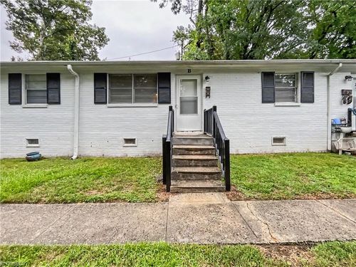 b-1813 Walker Avenue, Greensboro, NC, 27403 | Card Image