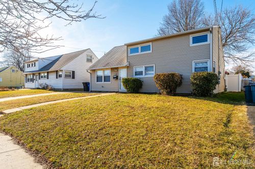 77 Marion St, Carteret, NJ, 07008-1932 | Card Image