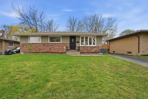 44 Mendip Cres, London, ON, N6E1H1 | Card Image